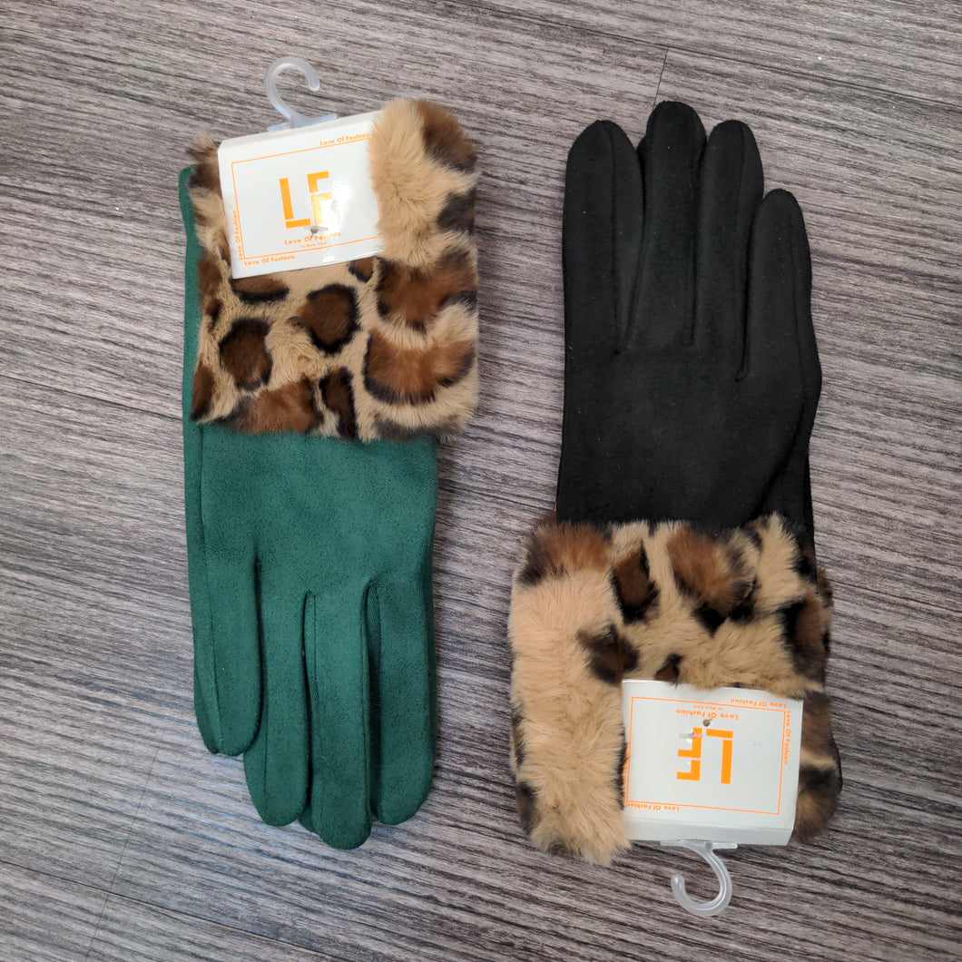 Leopard Cuff Suede Glove