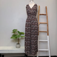 Load image into Gallery viewer, Smocked Waist Wide Leg Floral Jumpsuit
