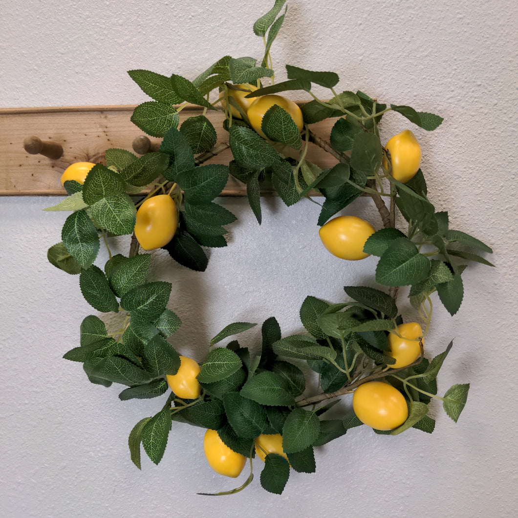 Leafy Lemon Wreath