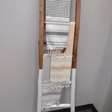 Load image into Gallery viewer, Striped Turkish Bath Towel
