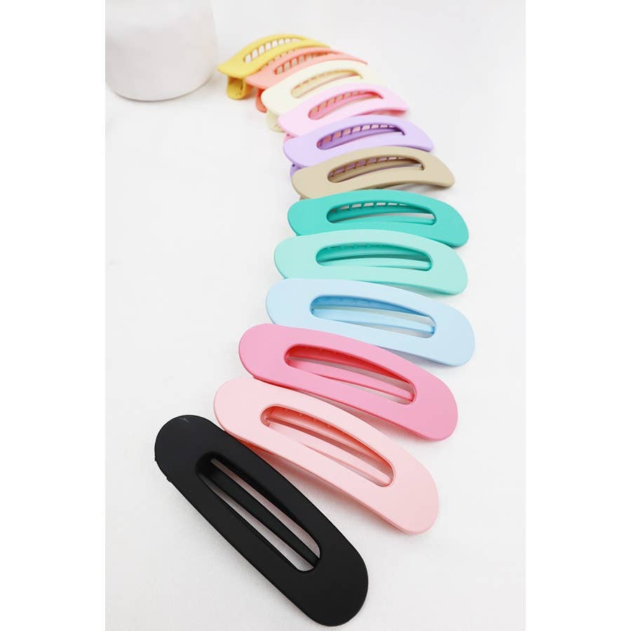 Matte Flat Lay Claw Clip
