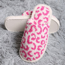 Load image into Gallery viewer, ComfyLuxe Leopard Slippers
