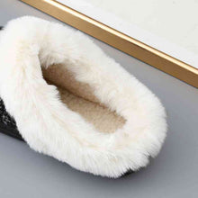 Load image into Gallery viewer, Textrured Two Tone Hard Sole Slippers
