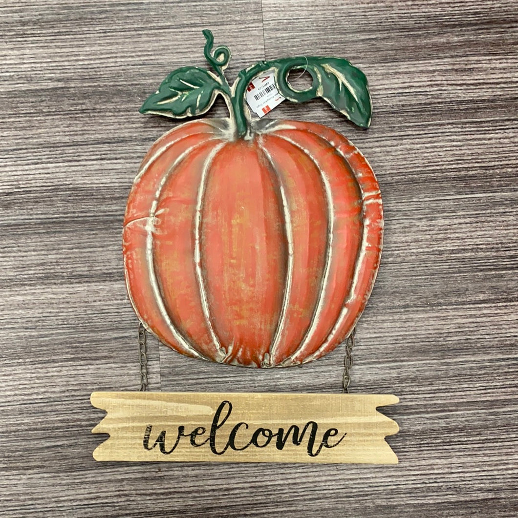 Welcome Pumpkin Sign